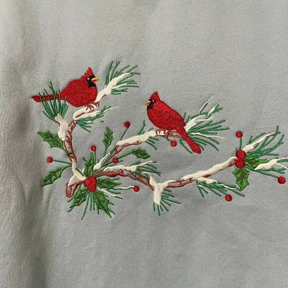 Collection Etc Christmas Blue Pre Shrunk Bird Embroidered Pullover Sweatshirt XL - Picture 3 of 7